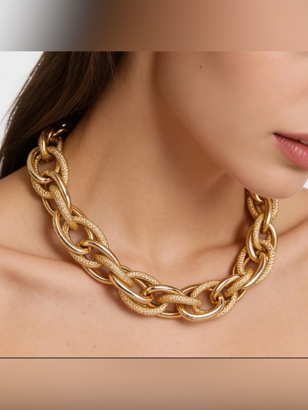 Zara Bold Textured Gold Chain Necklace - Women Jewelry - Picture 2 of 4